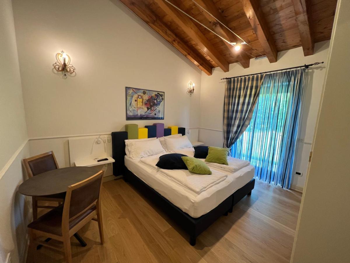 Steba House Savani Barbara Foresteria Lombarda 纳托 外观 照片